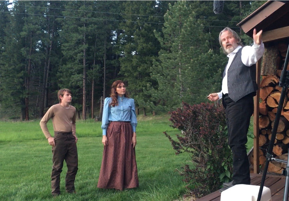 Mắt đền mắt - Ảnh 2